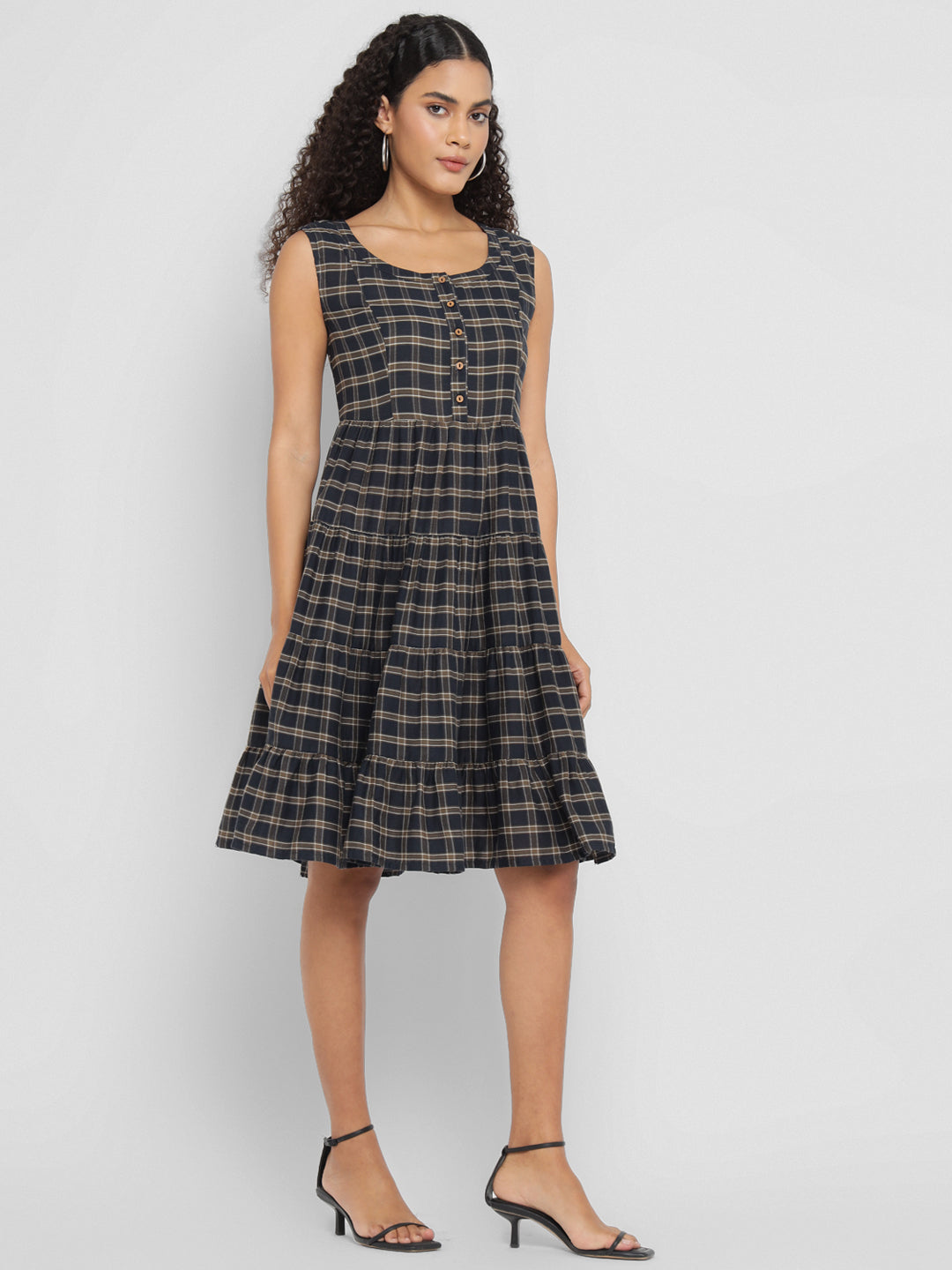 Porsorte Navy Blue & Beige Checked A-Line Sleeveless Midi Dress for Women